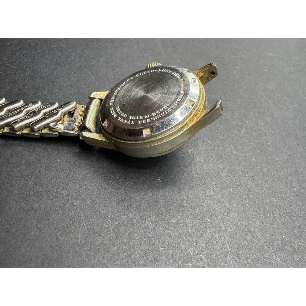 Vintage Henri Gireaux 17 Jewels Silver Tone Ladies Swiss Made Watch Manual Wind